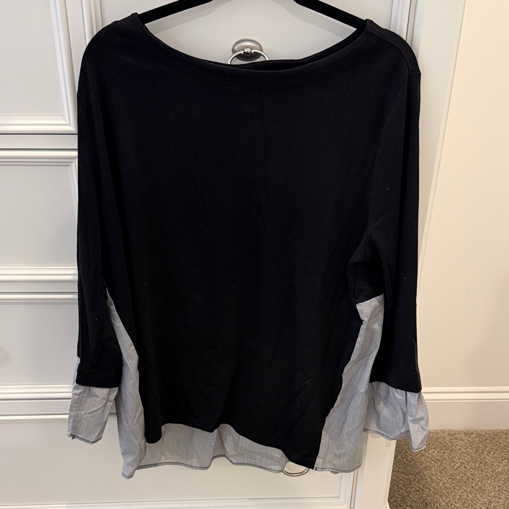 LOFT Black and Gray Long Sleeve Top